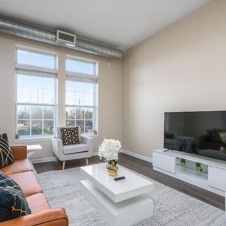 Private Bedroom Downtown Indy - Shared 인디애나폴리스 외부 사진