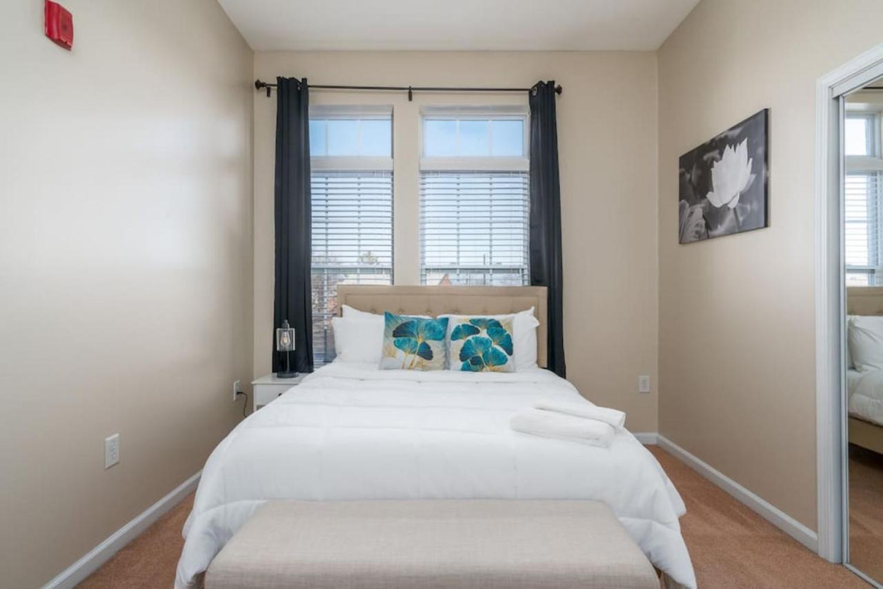 Private Bedroom Downtown Indy - Shared 인디애나폴리스 외부 사진