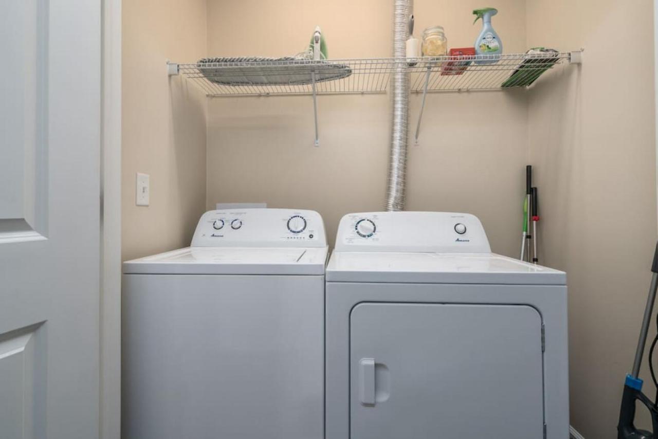Private Bedroom Downtown Indy - Shared 인디애나폴리스 외부 사진