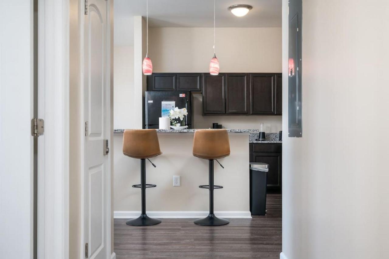 Private Bedroom Downtown Indy - Shared 인디애나폴리스 외부 사진