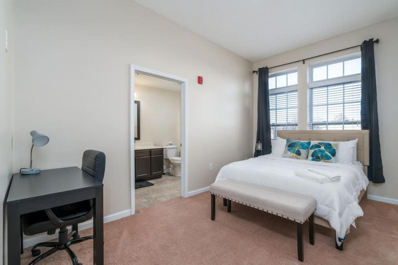 Private Bedroom Downtown Indy - Shared 인디애나폴리스 외부 사진
